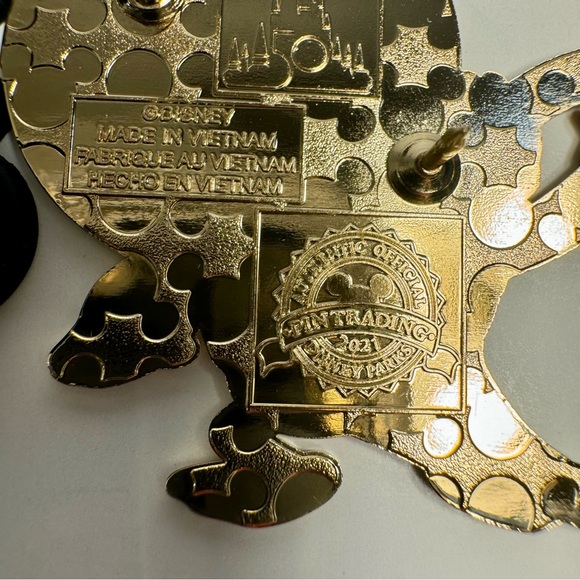 NWT. Disney Donald and Daisy 50th Anniversary pin. Walt Disney World collectible - Picture 8 of 8